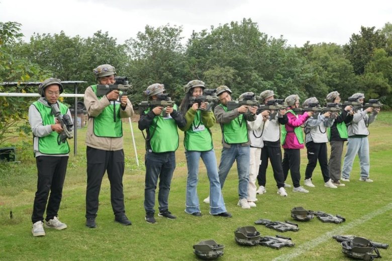 163811_893238_gsdt.jpg 163811_893238_gsdt.jpg